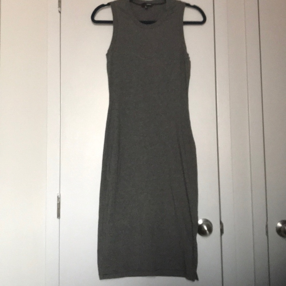 Aritzia Wilfred Free bodycon tank dress in gray